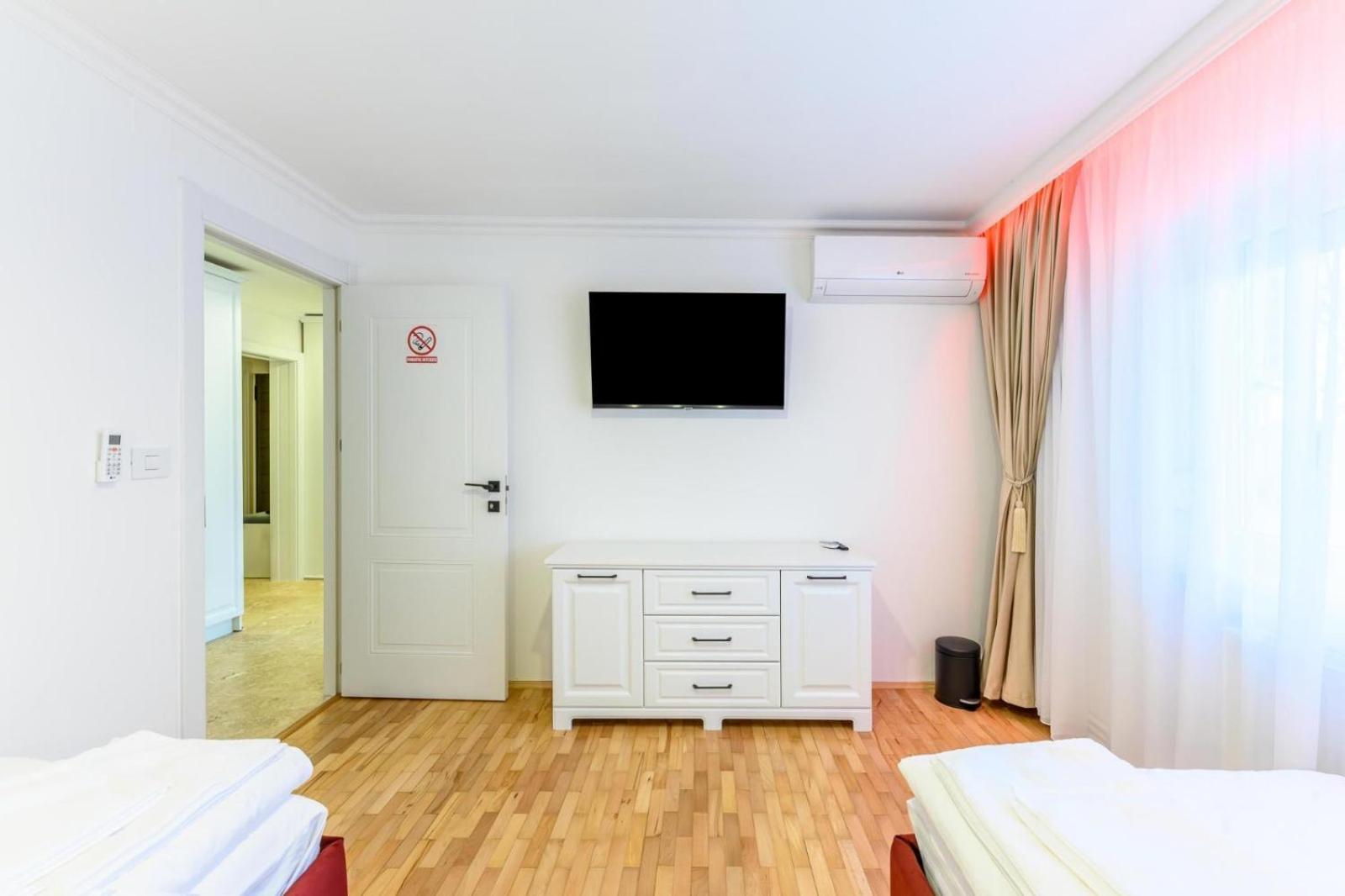 Five Stars Apartment Timisoara Exterior photo